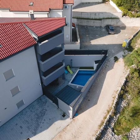 Apartmani Jedro Šilo Eksteriør bilde
