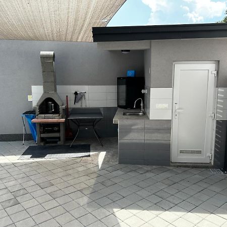 Apartmani Jedro Šilo Eksteriør bilde