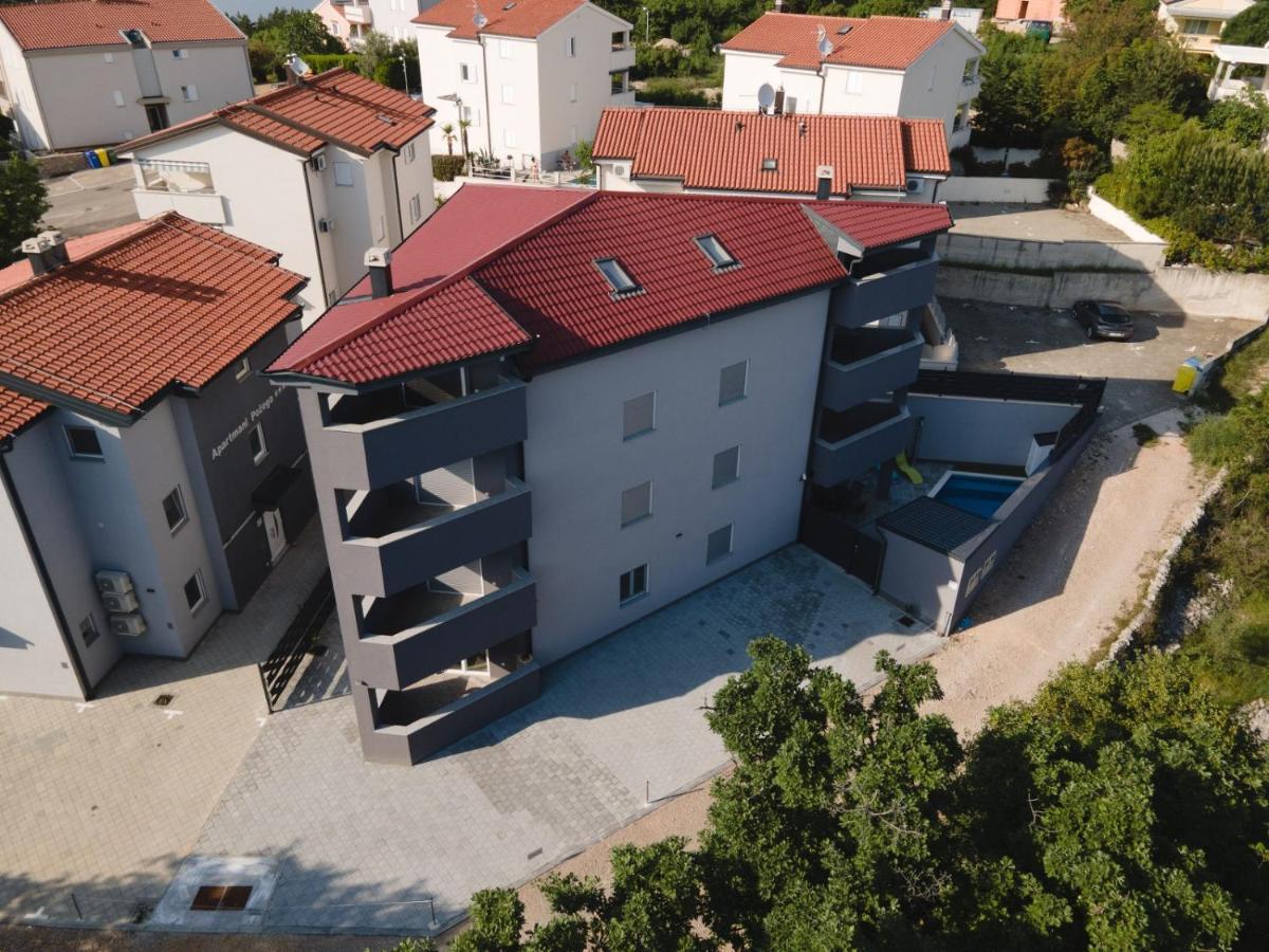 Apartmani Jedro Šilo Eksteriør bilde