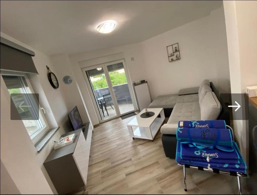 Apartmani Jedro Šilo Eksteriør bilde