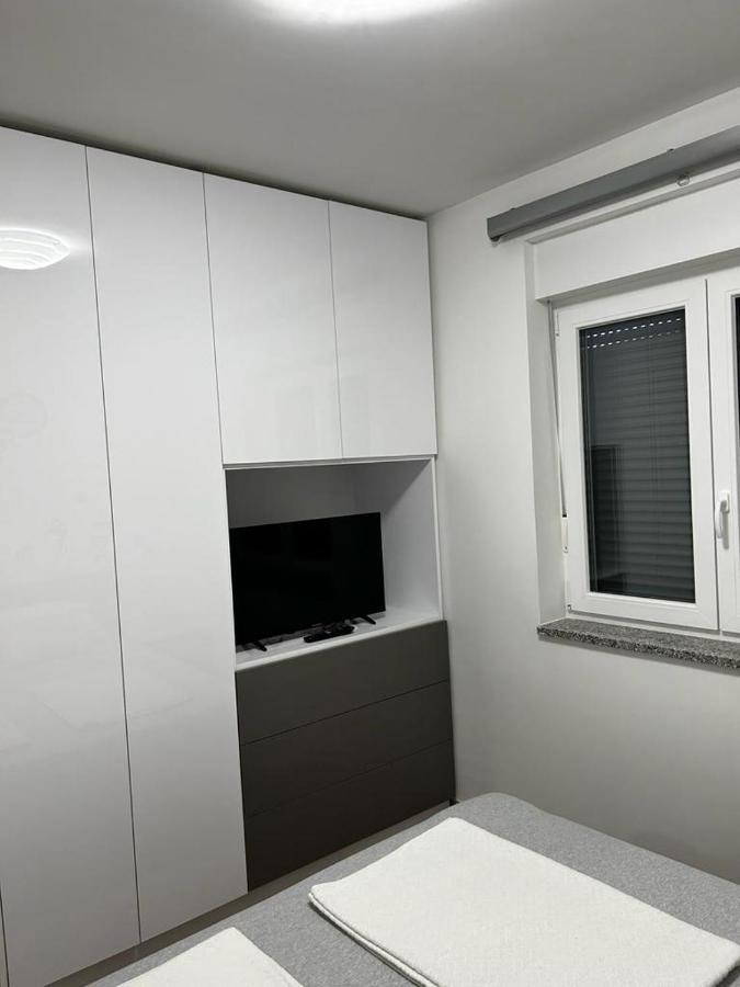 Apartmani Jedro Šilo Eksteriør bilde