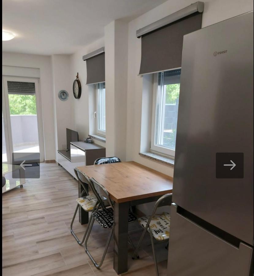 Apartmani Jedro Šilo Eksteriør bilde