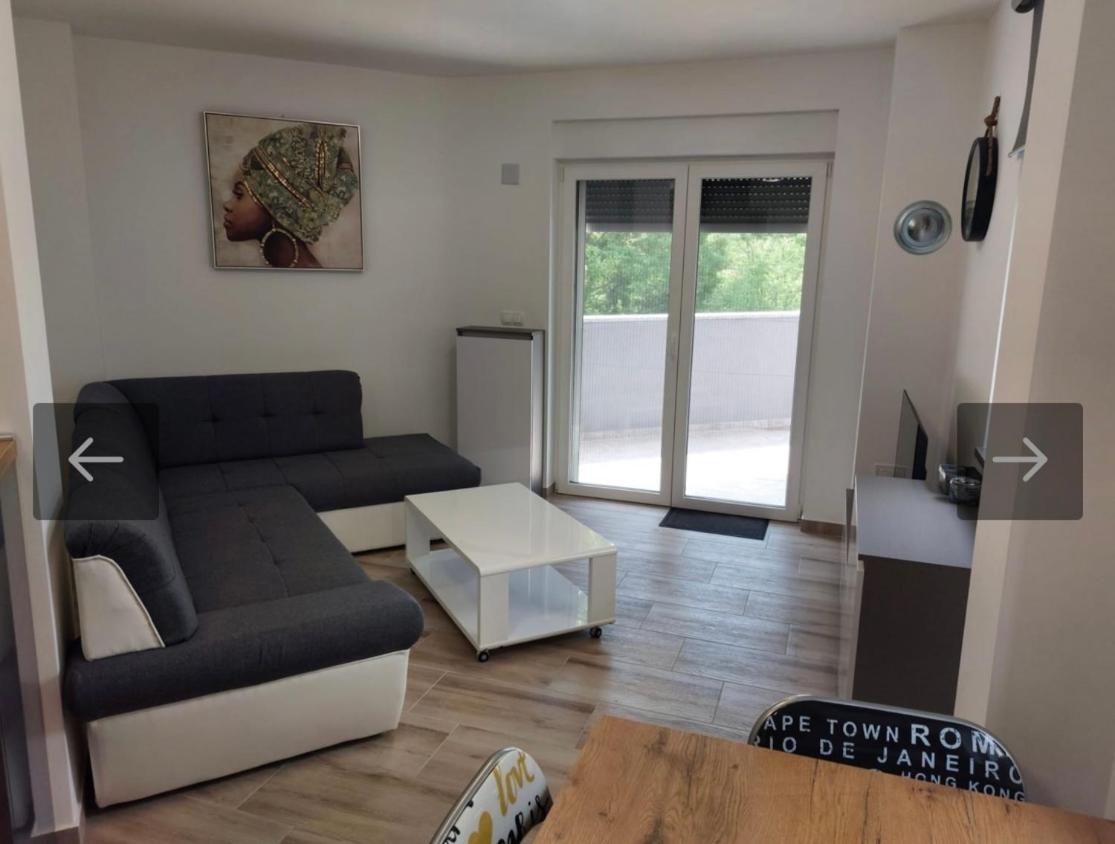 Apartmani Jedro Šilo Eksteriør bilde